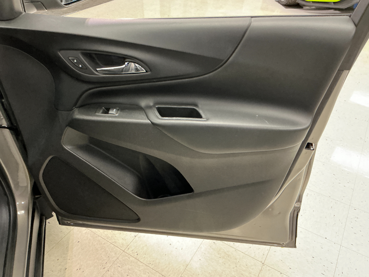 Chevrolet Equinox FWD 4dr LT w/1LT 2018