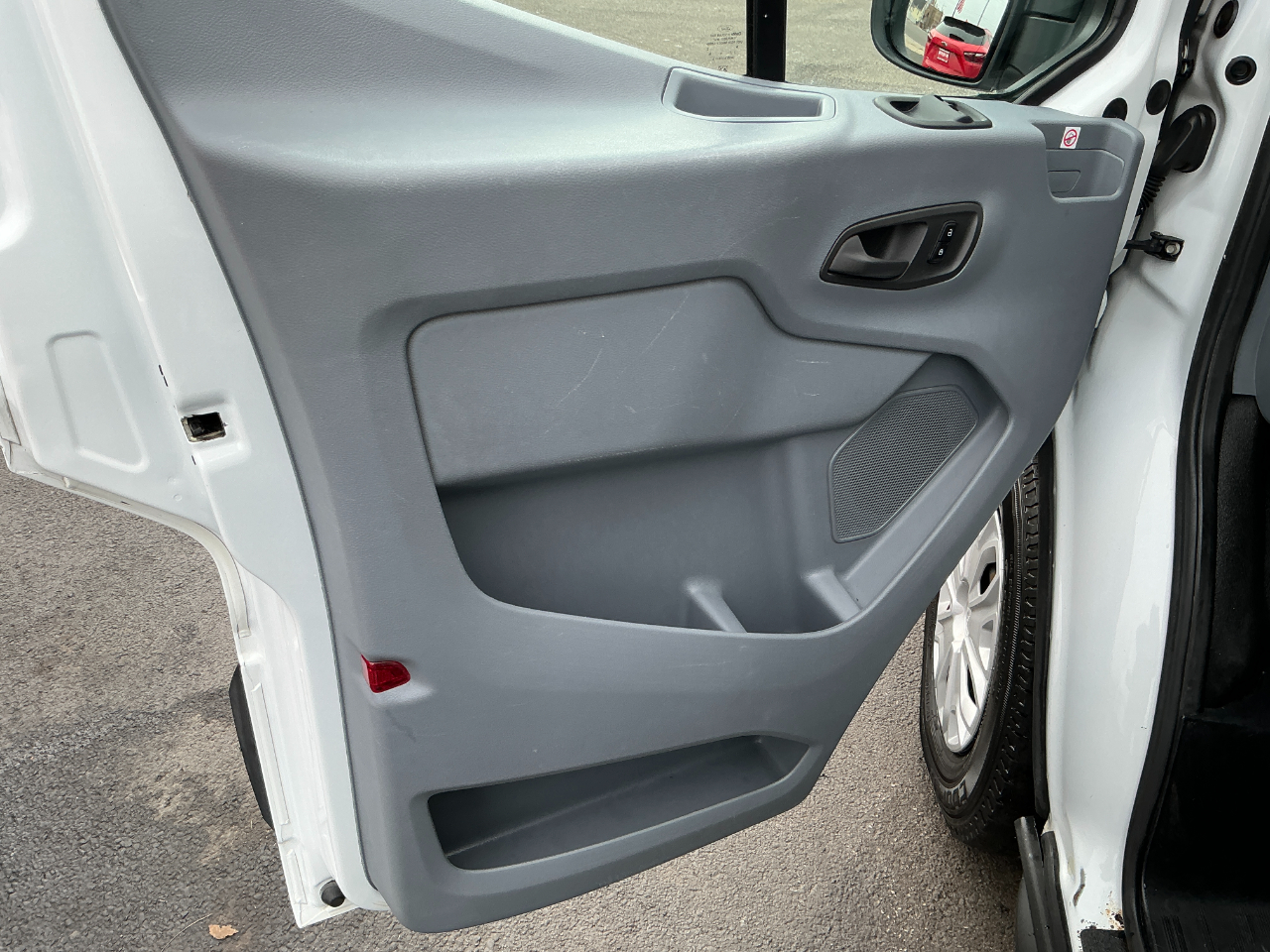 Ford Transit Van T-250 130" Low Rf 9000 GVWR Swing-Out RH Dr 2019