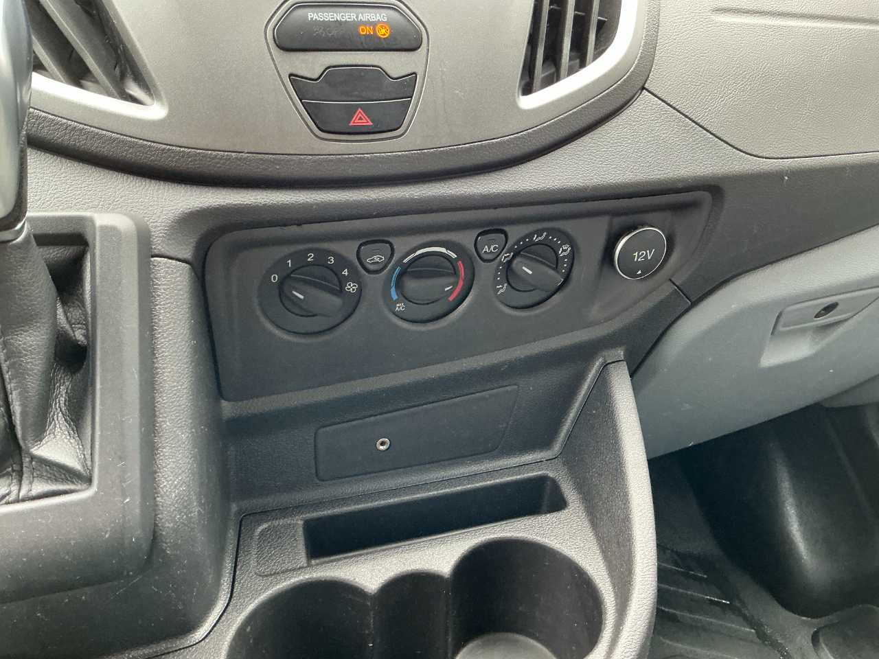 Ford Transit Van T-250 130" Low Rf 9000 GVWR Swing-Out RH Dr 2019