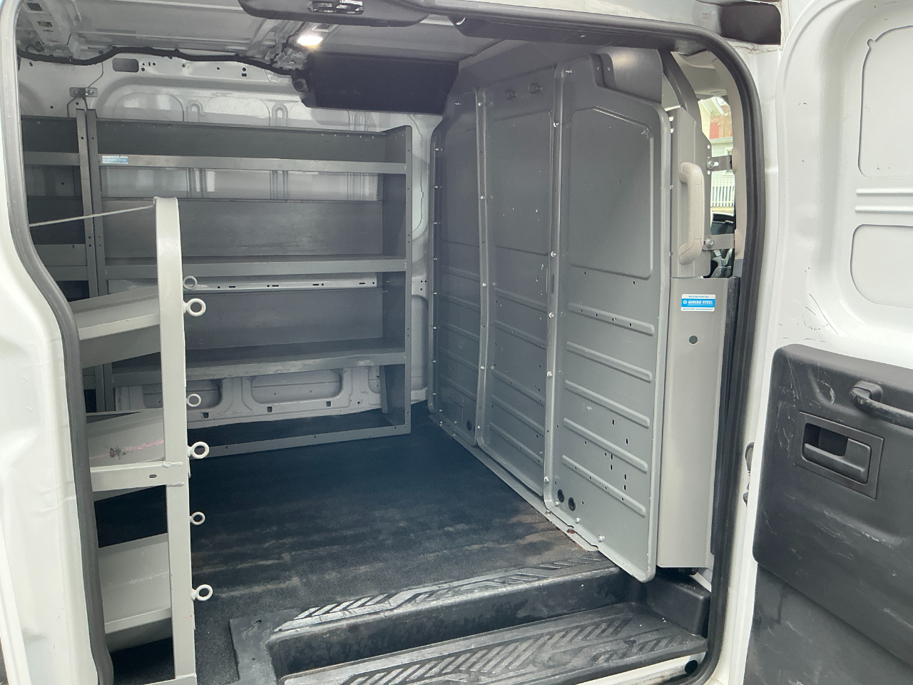 Ford Transit Van T-250 130" Low Rf 9000 GVWR Swing-Out RH Dr 2019