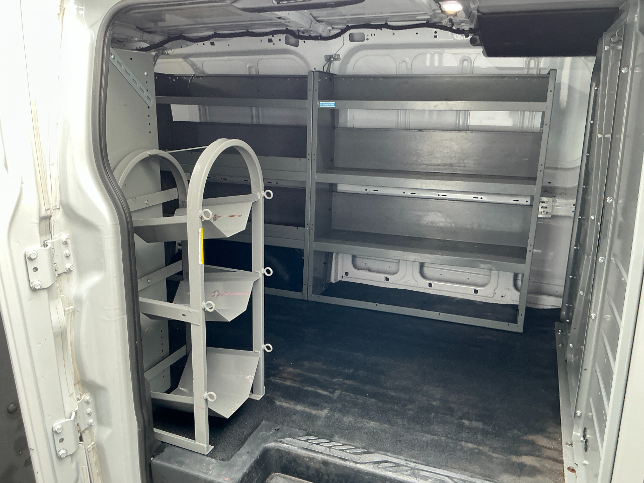 Ford Transit Van T-250 130" Low Rf 9000 GVWR Swing-Out RH Dr 2019