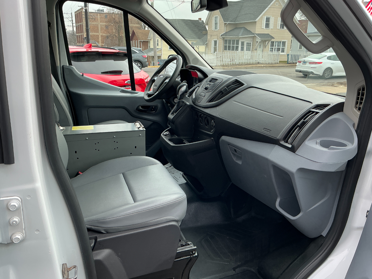 Ford Transit Van T-250 130" Low Rf 9000 GVWR Swing-Out RH Dr 2019