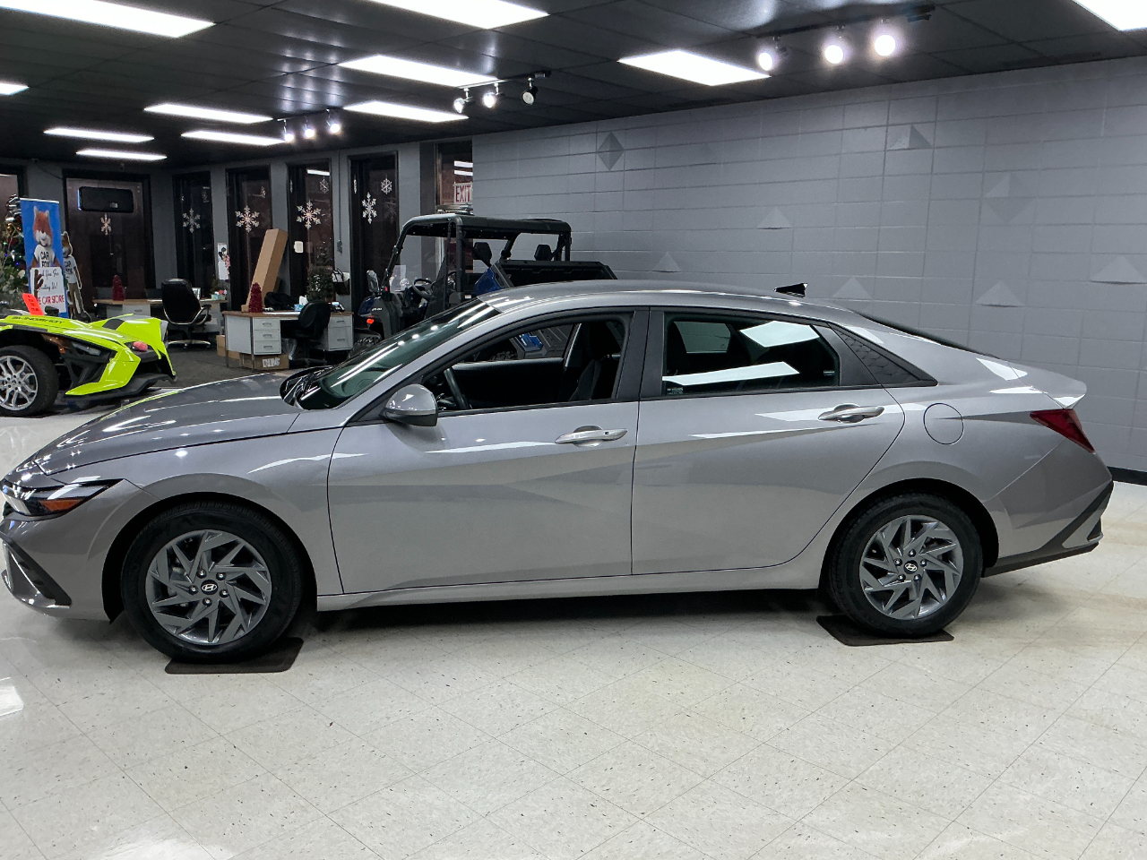 Hyundai Elantra SEL IVT 2024