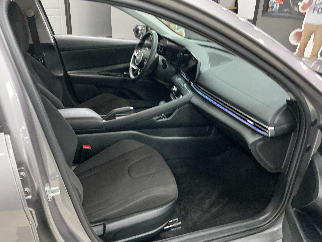 Hyundai Elantra SEL IVT 2024