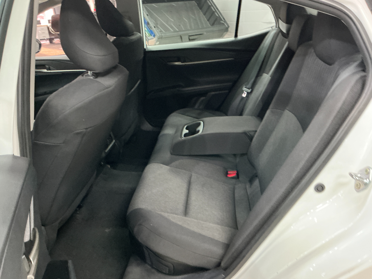 Toyota Camry LE (Natl) 2025