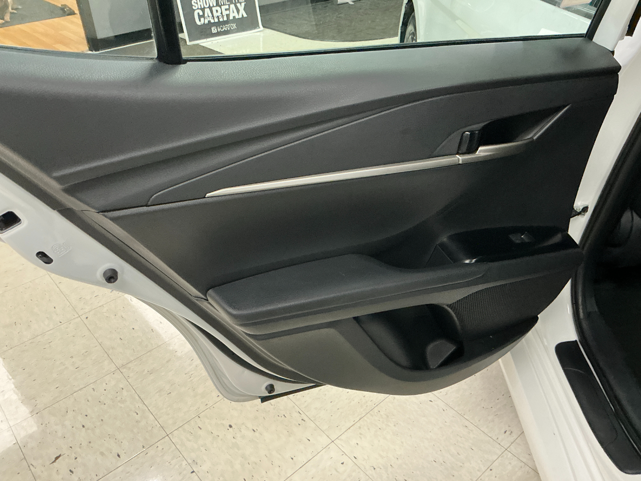 Toyota Camry LE (Natl) 2025