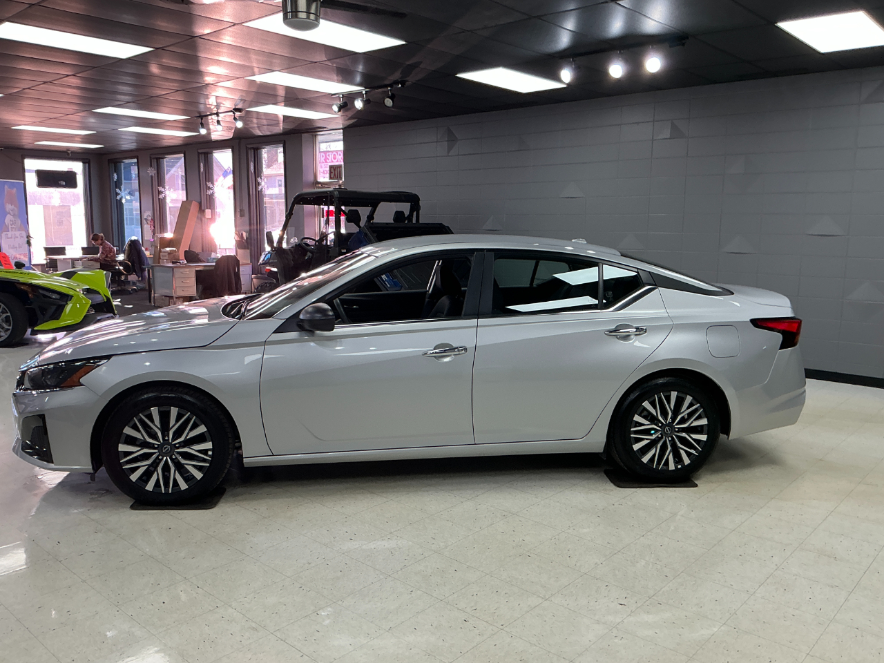 Nissan Altima SV FWD 2025