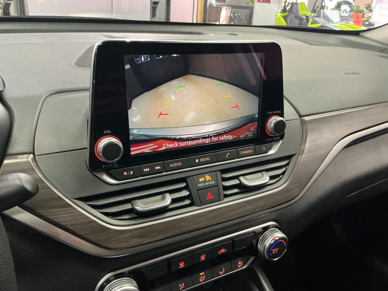 Nissan Altima SV FWD 2025