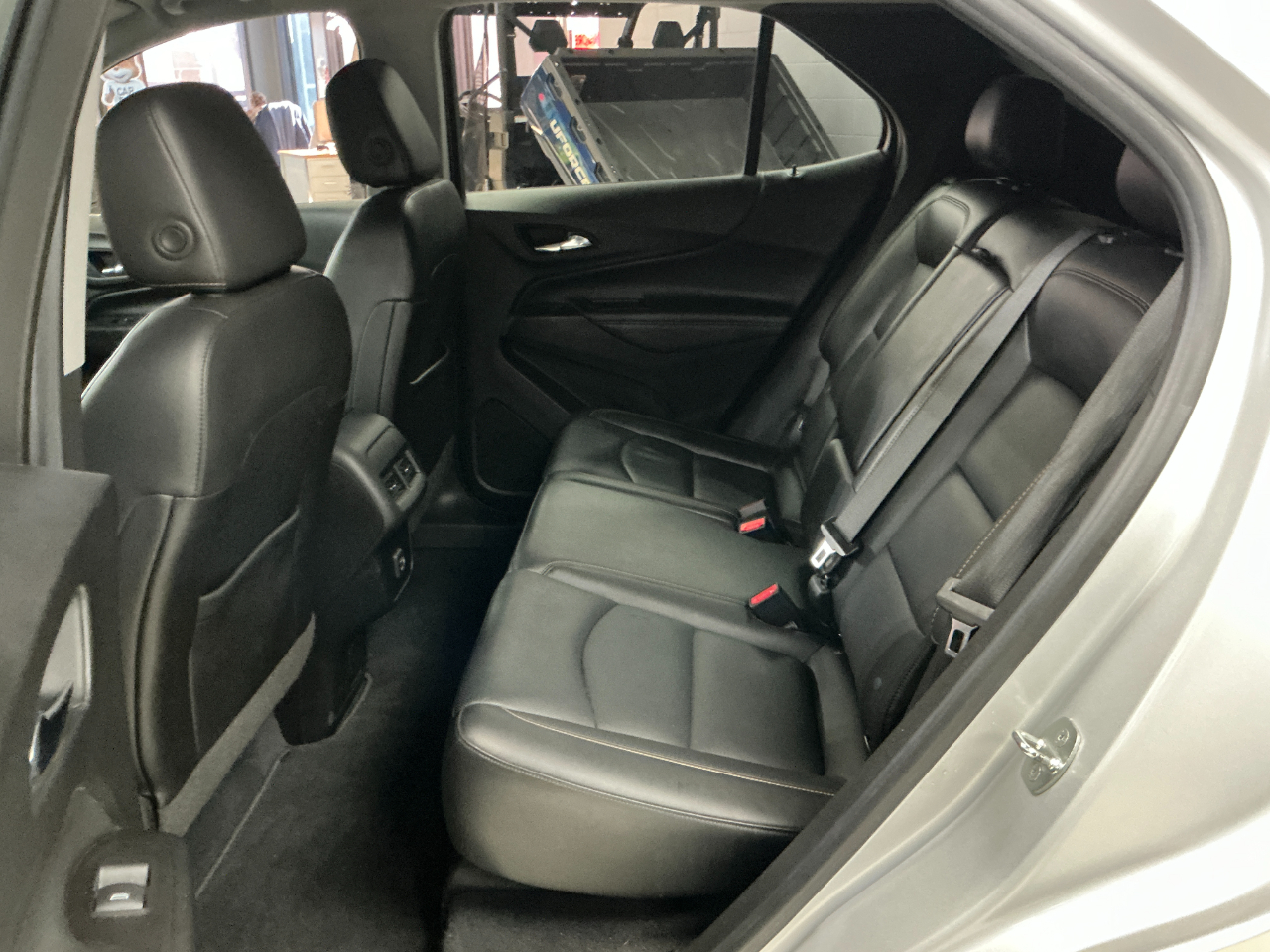 Chevrolet Equinox FWD 4dr Premier 2021