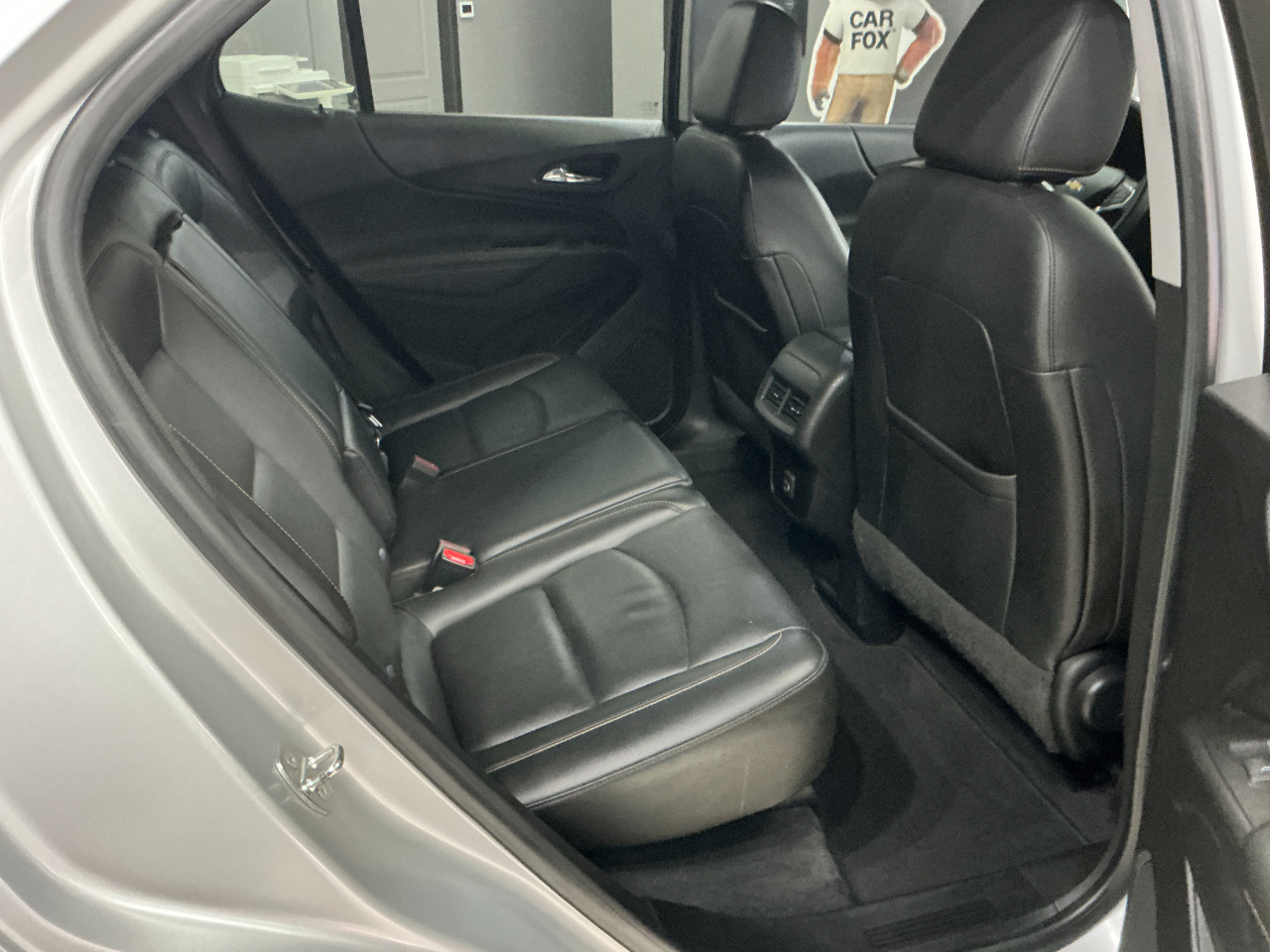 Chevrolet Equinox FWD 4dr Premier 2021