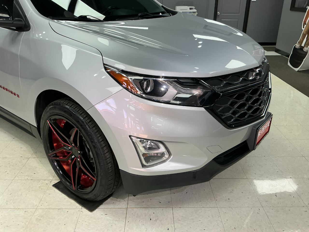 Chevrolet Equinox FWD 4dr Premier 2021