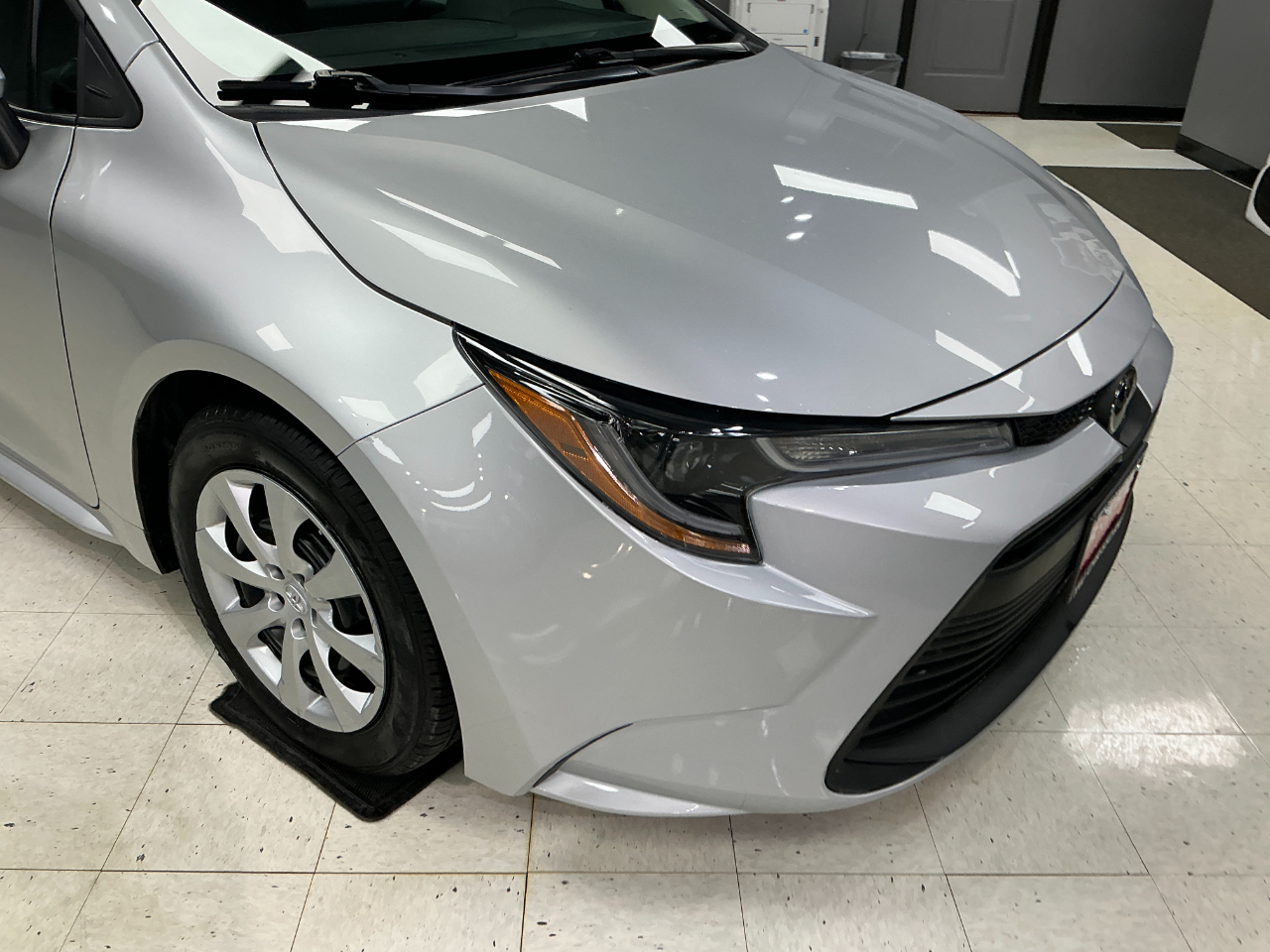 Toyota Corolla LE CVT (Natl) 2023