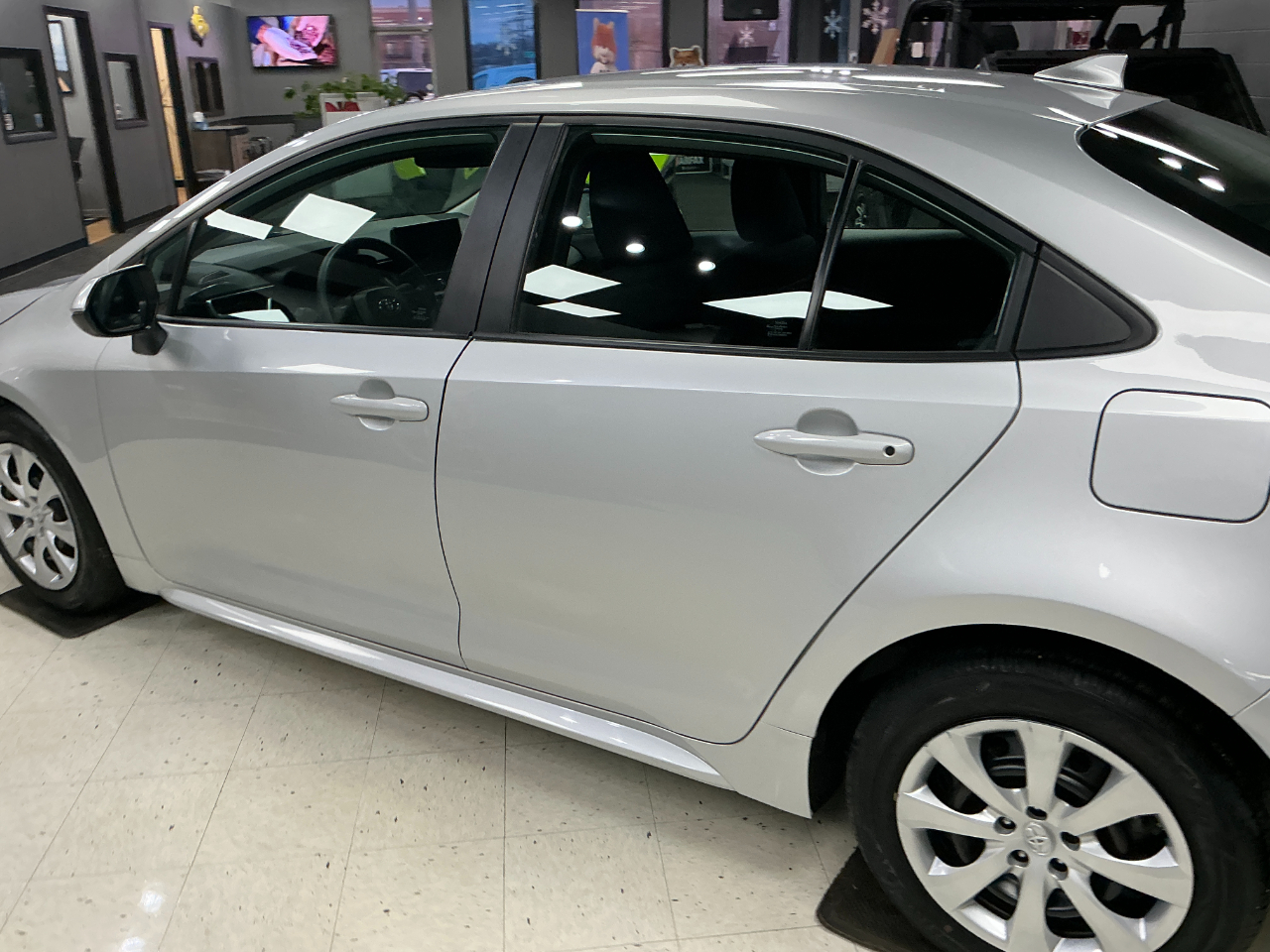 Toyota Corolla LE CVT (Natl) 2023