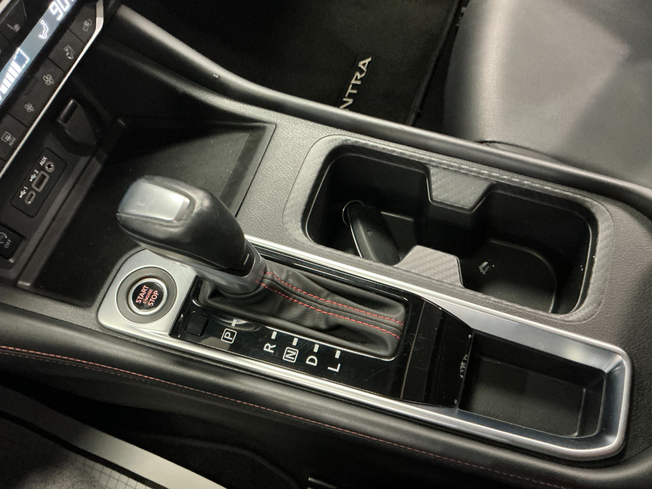 Nissan Sentra SR CVT 2025