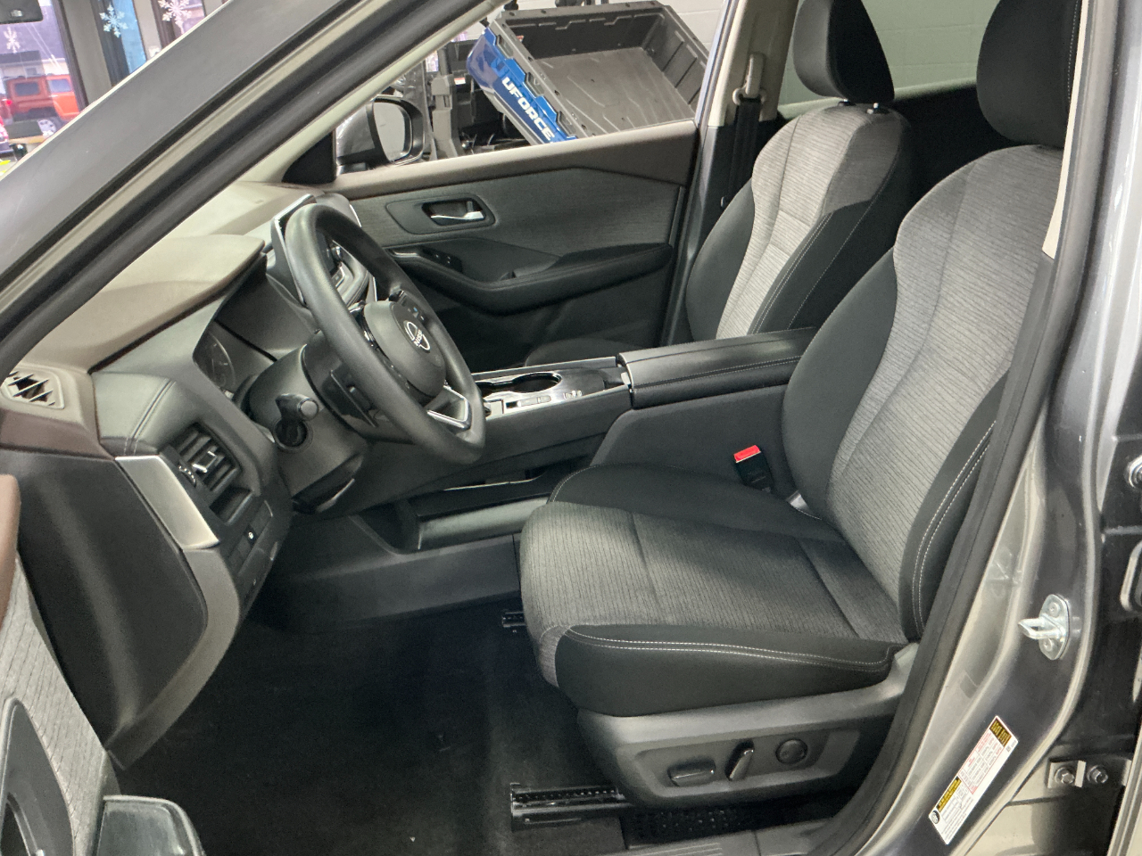 Nissan Rogue FWD SV 2023