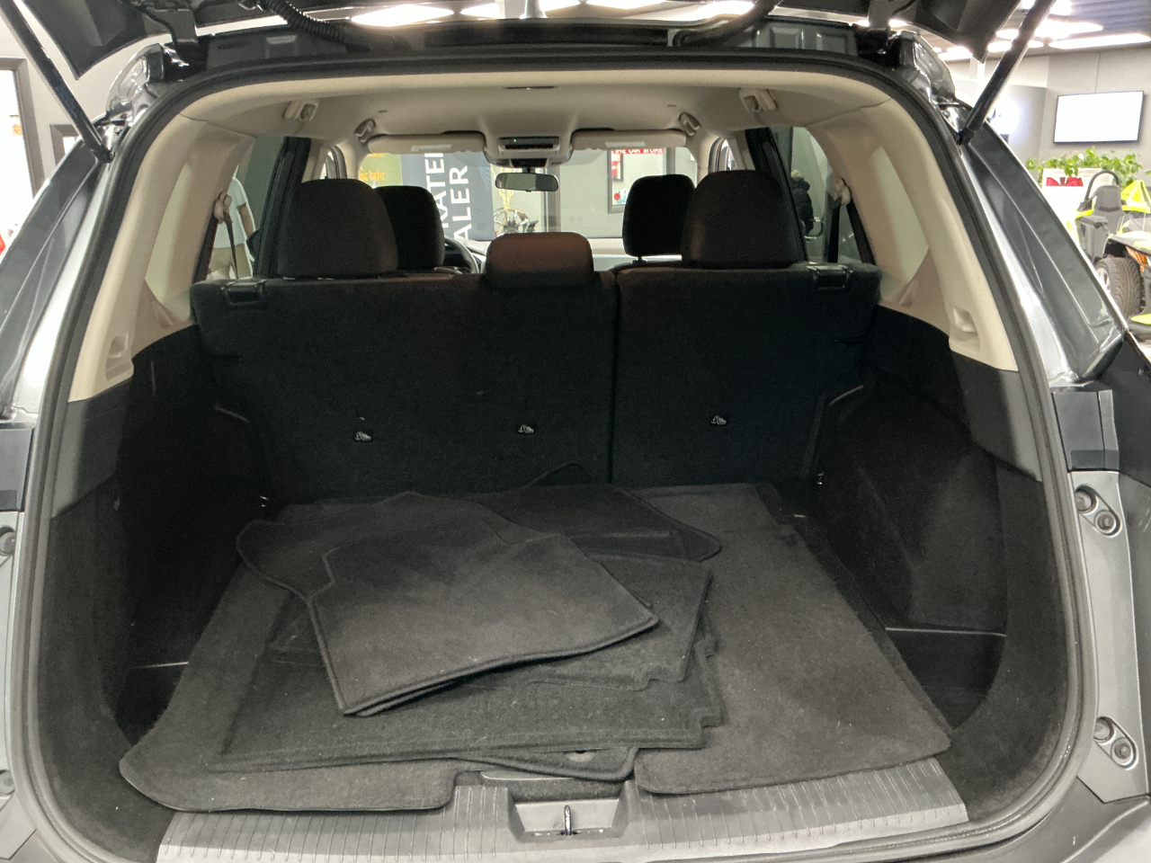 Nissan Rogue FWD SV 2023