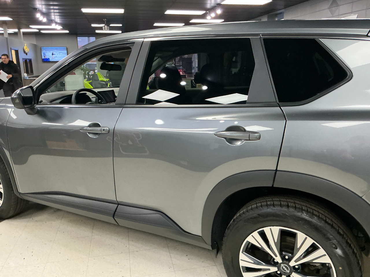 Nissan Rogue FWD SV 2023