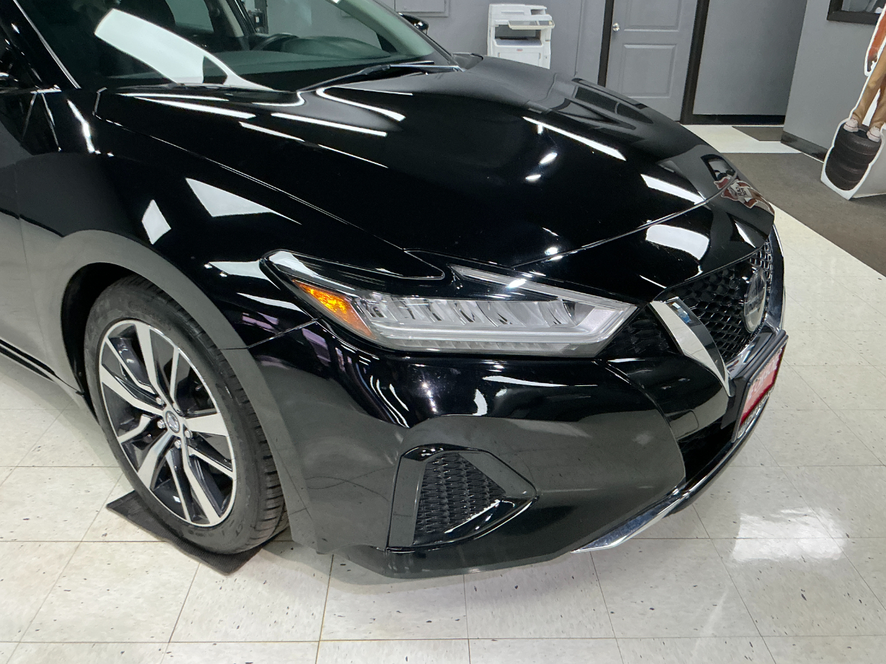 Nissan Maxima S 3.5L 2019