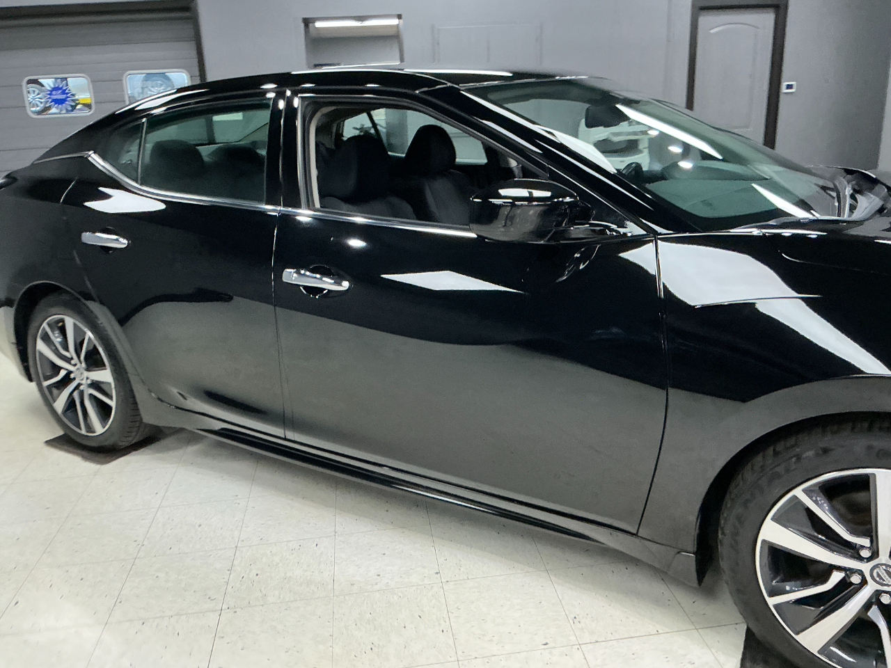 Nissan Maxima S 3.5L 2019