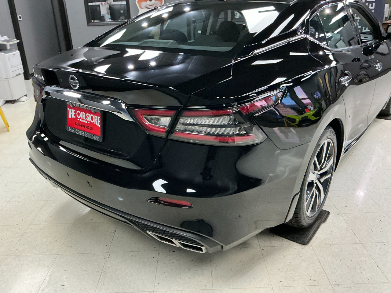 Nissan Maxima S 3.5L 2019
