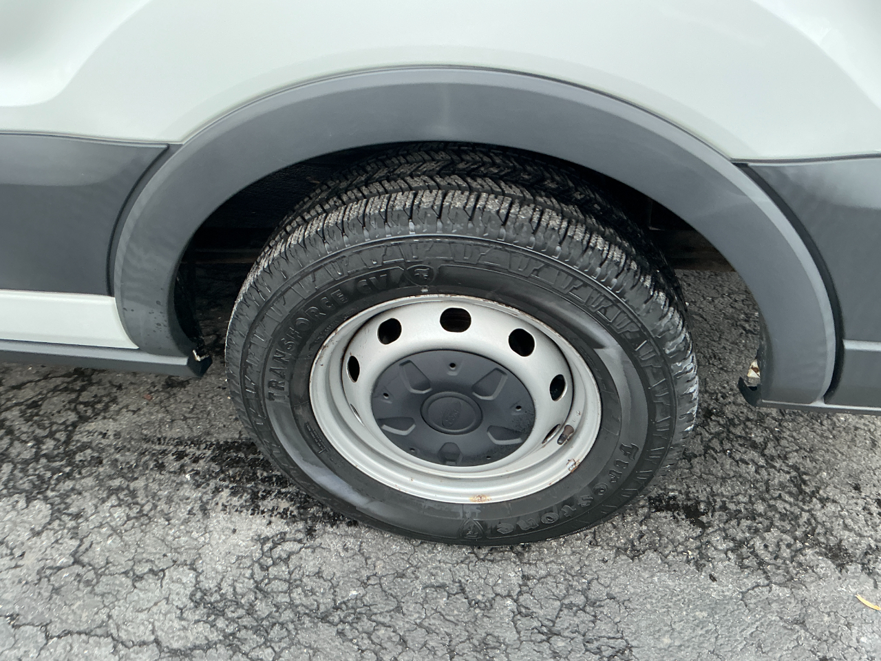 Ford Transit Wagon T-350 148" Med Roof XLT Sliding RH Dr 2015