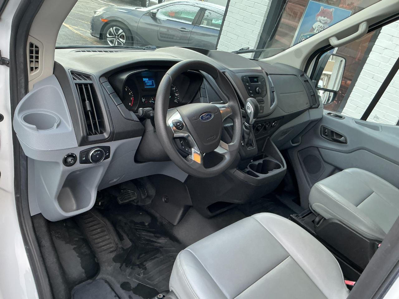 Ford Transit Wagon T-350 148" Med Roof XLT Sliding RH Dr 2015