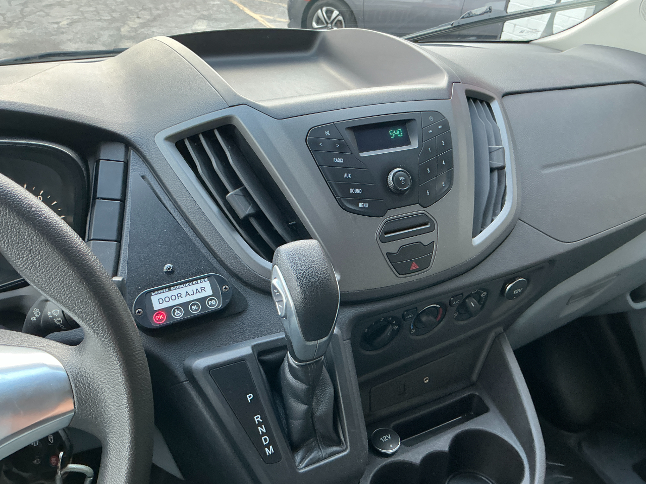 Ford Transit Wagon T-350 148" Med Roof XLT Sliding RH Dr 2015