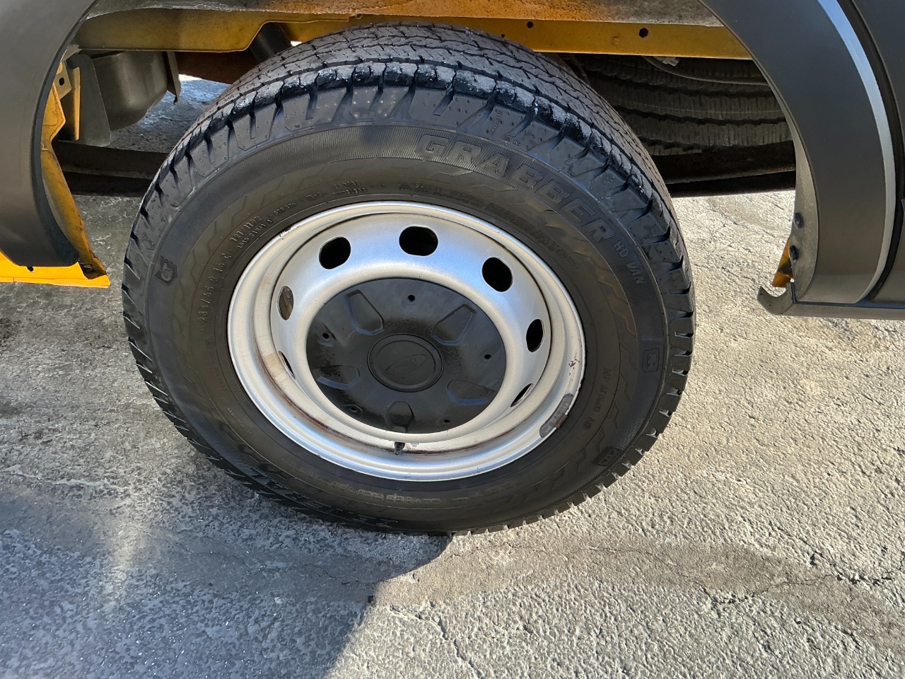 Ford Transit Van T-250 130" Low Rf 9000 GVWR Swing-Out RH Dr 2019