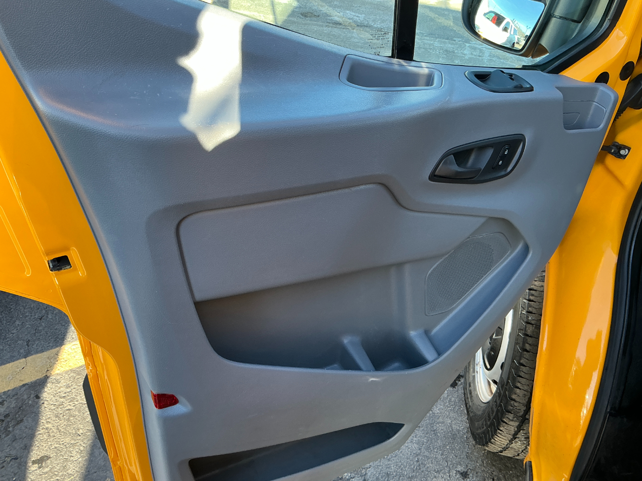 Ford Transit Van T-250 130" Low Rf 9000 GVWR Swing-Out RH Dr 2019