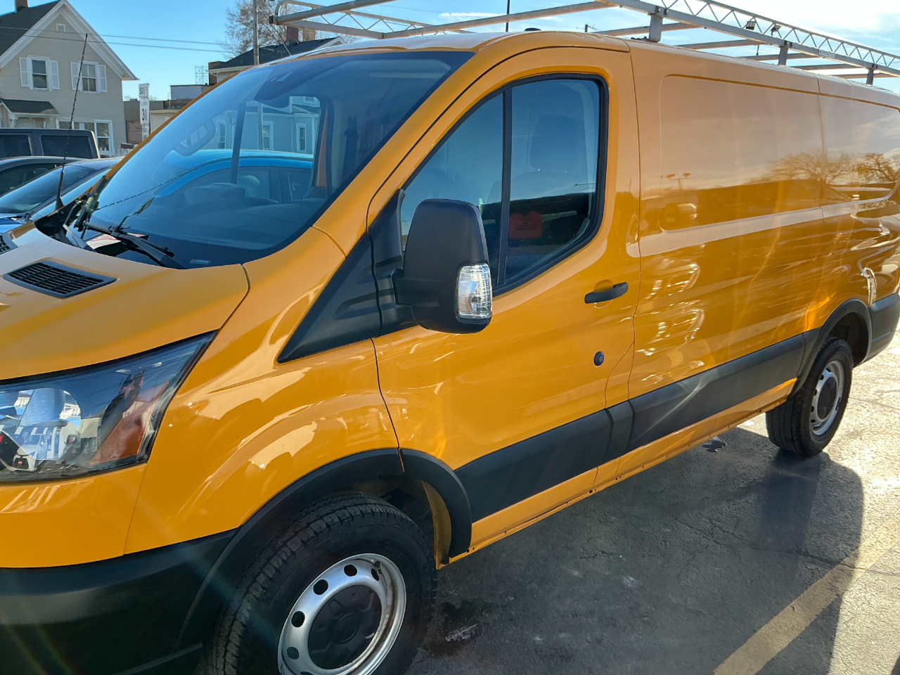 Ford Transit Van T-250 130" Low Rf 9000 GVWR Swing-Out RH Dr 2019