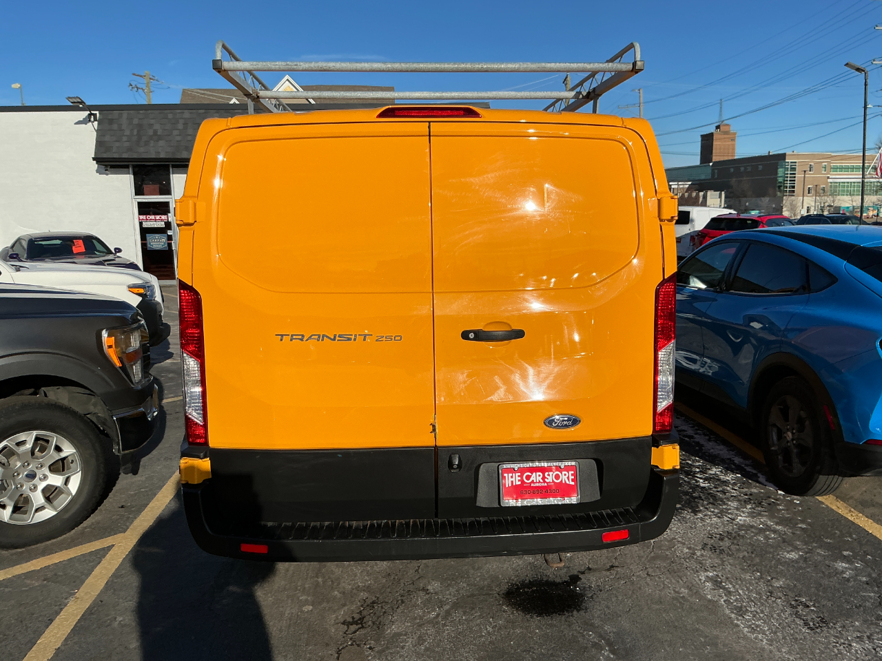 Ford Transit Van T-250 130" Low Rf 9000 GVWR Swing-Out RH Dr 2019