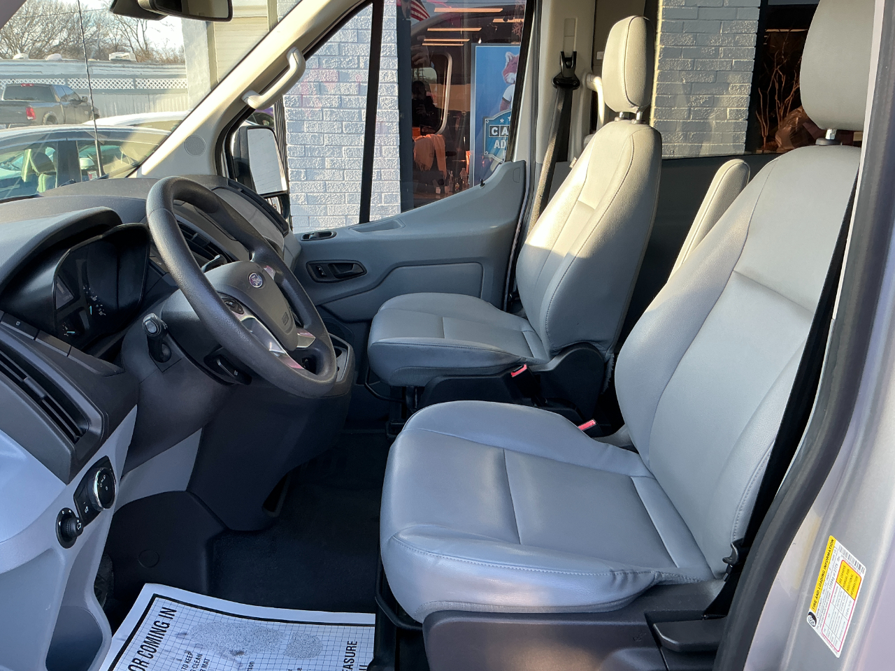 Ford Transit Wagon T-350 148" Med Roof XLT Sliding RH Dr 2015