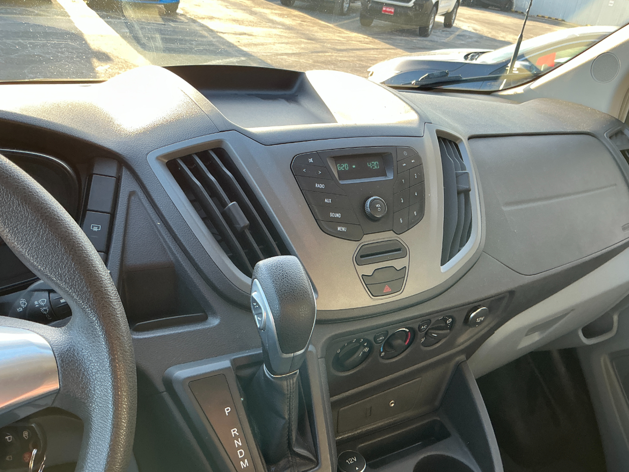 Ford Transit Wagon T-350 148" Med Roof XLT Sliding RH Dr 2015