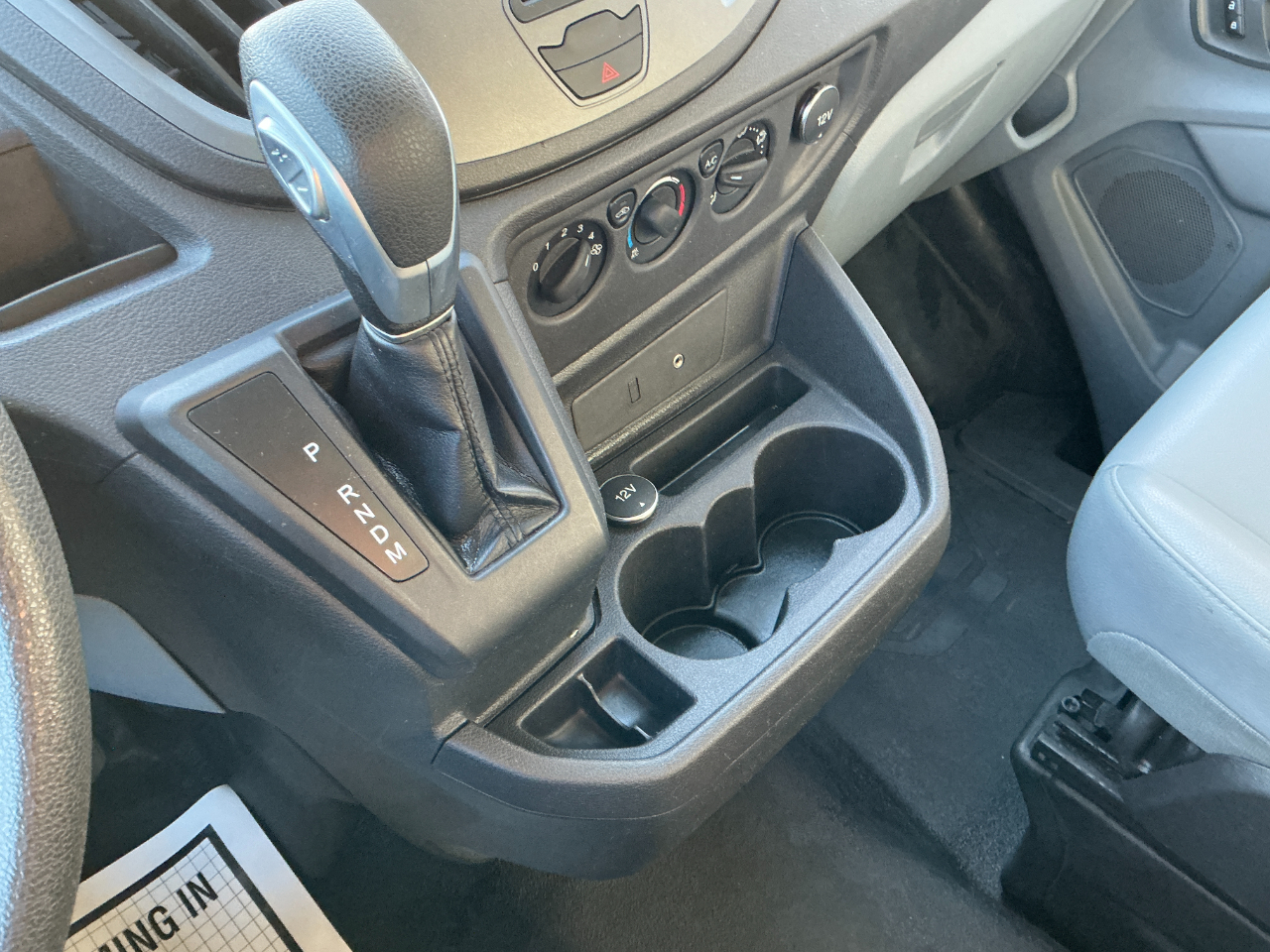 Ford Transit Wagon T-350 148" Med Roof XLT Sliding RH Dr 2015