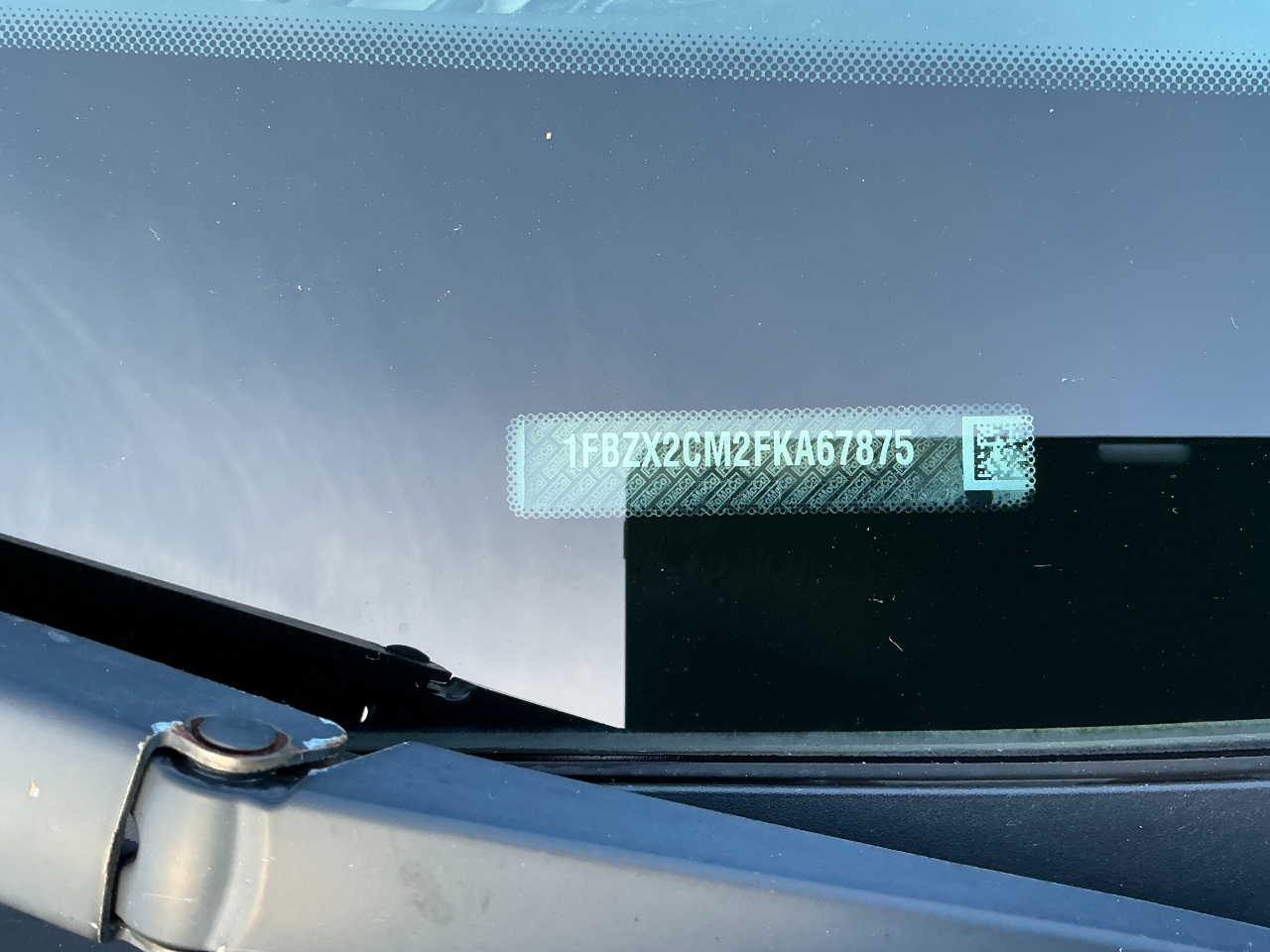 Ford Transit Wagon T-350 148" Med Roof XLT Sliding RH Dr 2015