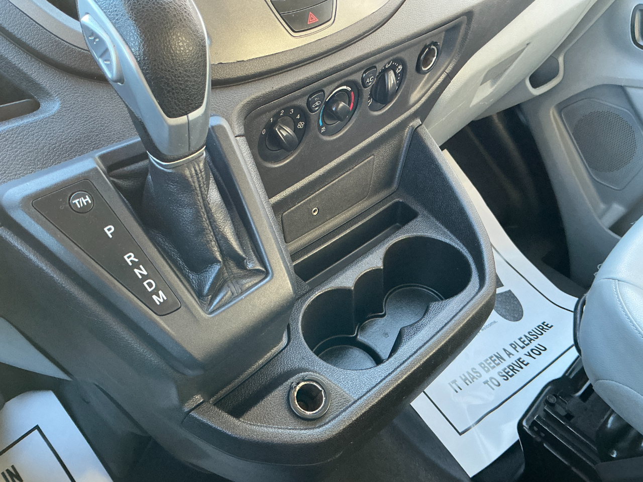 Ford Transit Wagon T-350 148" Low Roof XL Sliding RH Dr 2017