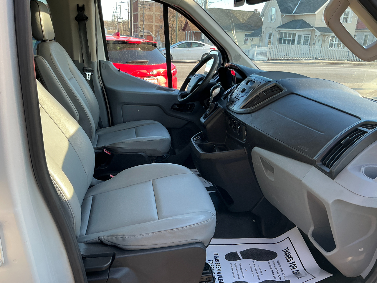 Ford Transit Wagon T-350 148" Low Roof XL Sliding RH Dr 2017