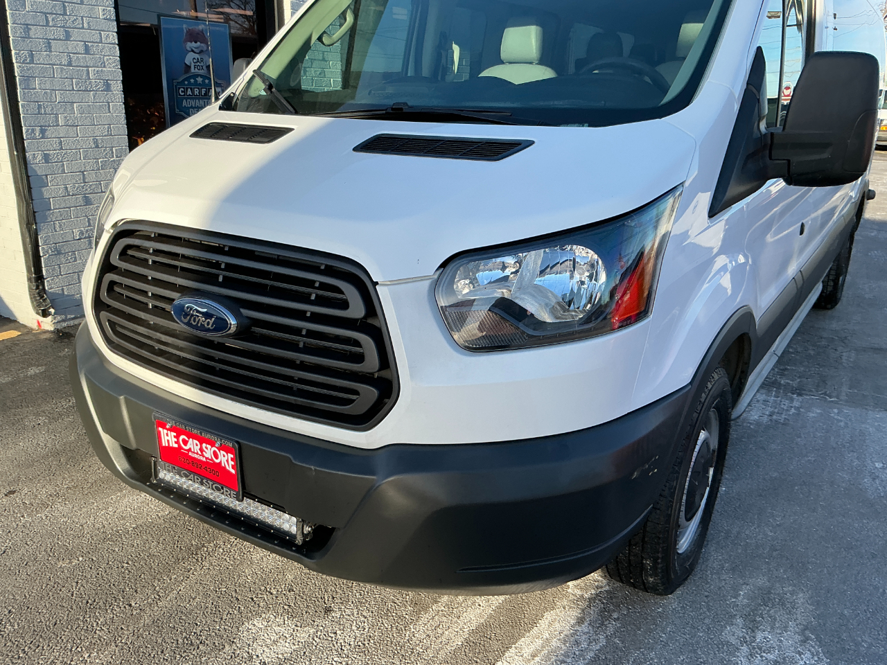 Ford Transit Wagon T-350 148" Low Roof XL Sliding RH Dr 2017