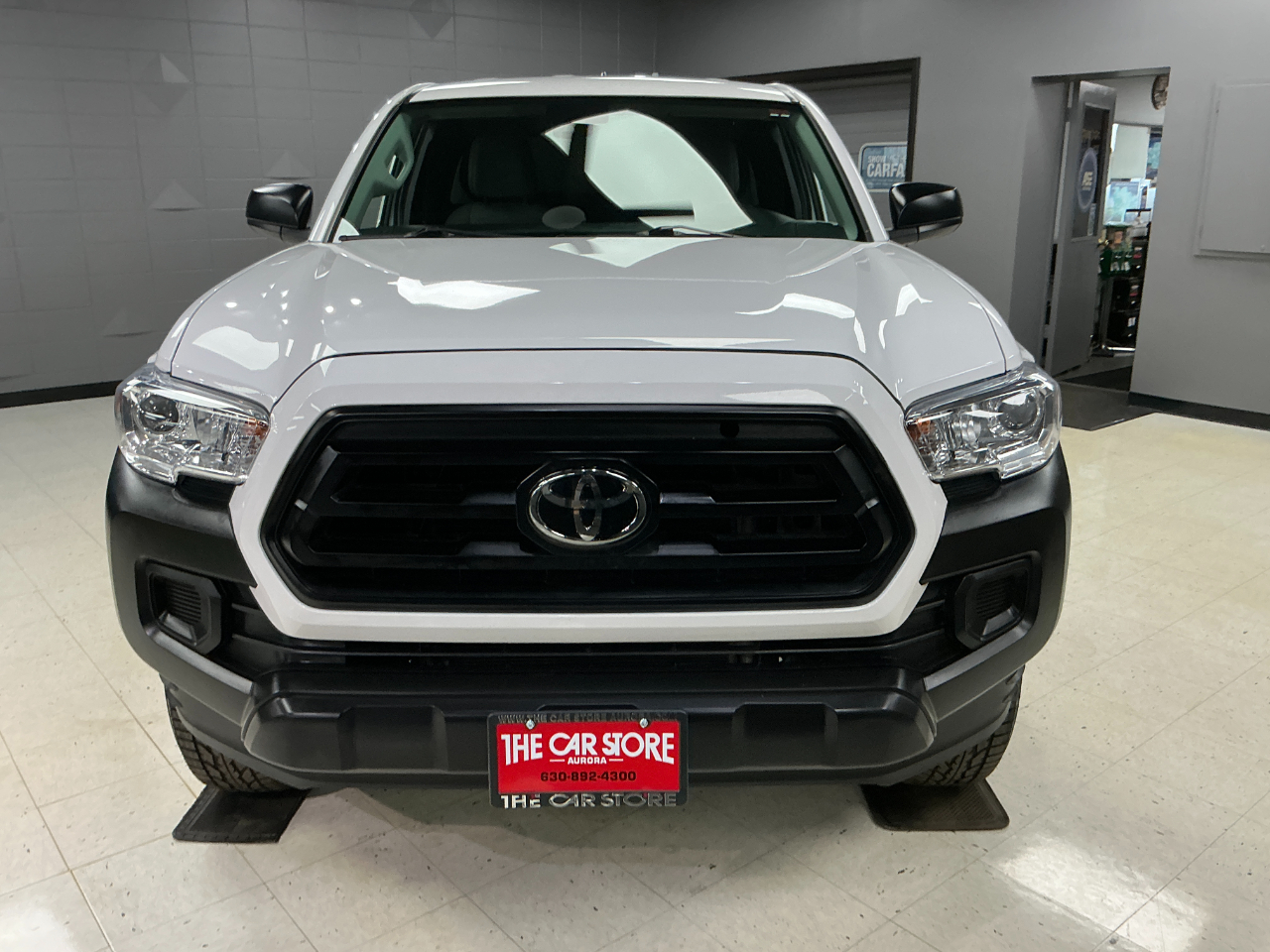 Toyota Tacoma 2WD SR Access Cab 6' Bed I4 AT (Natl) 2023