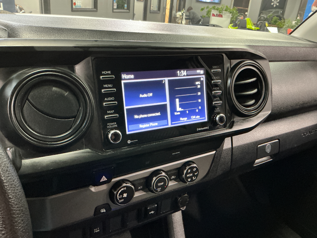 Toyota Tacoma 2WD SR Access Cab 6' Bed I4 AT (Natl) 2023