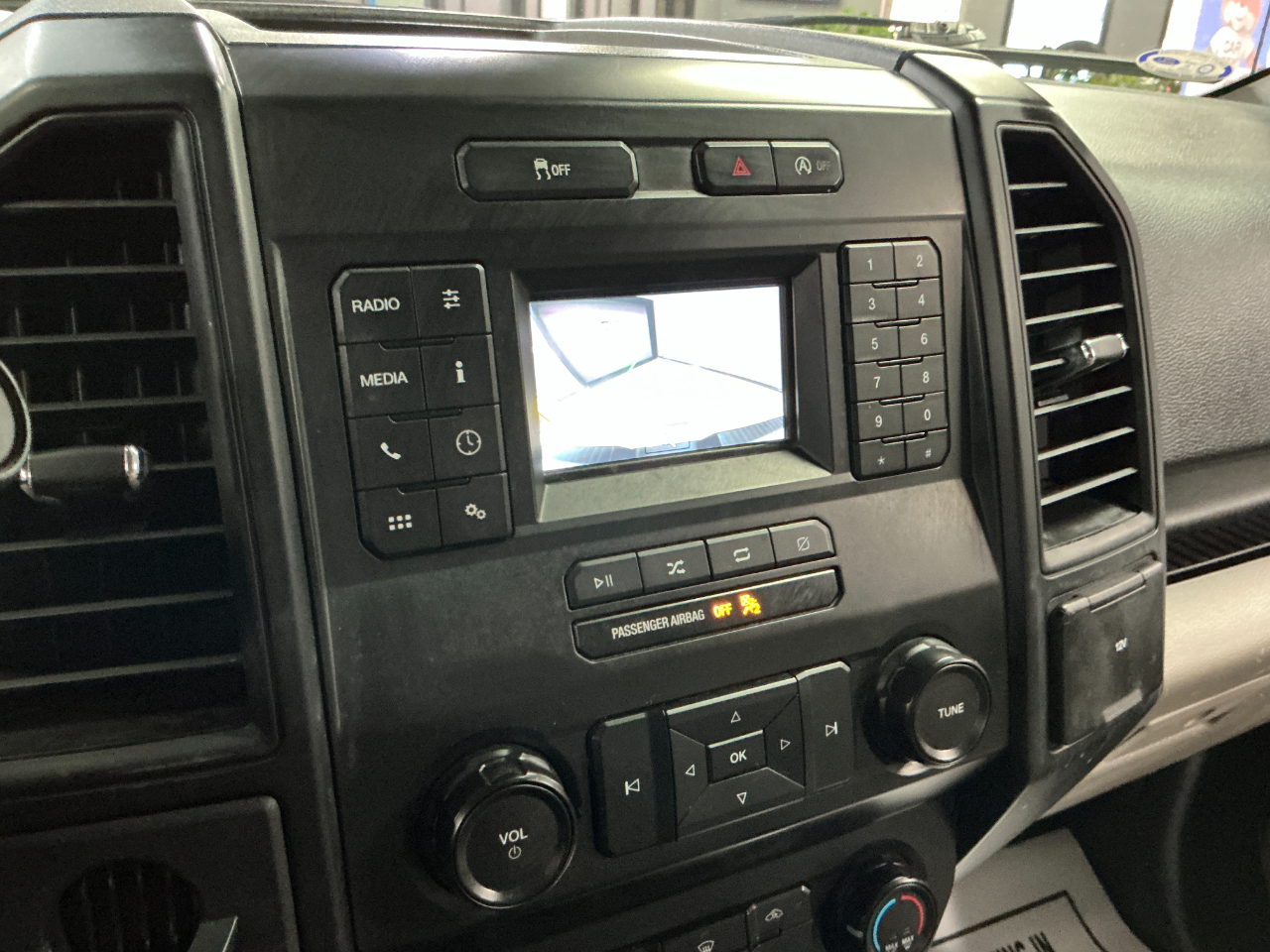 Ford F-150 XL 2WD SuperCab 6.5' Box 2020