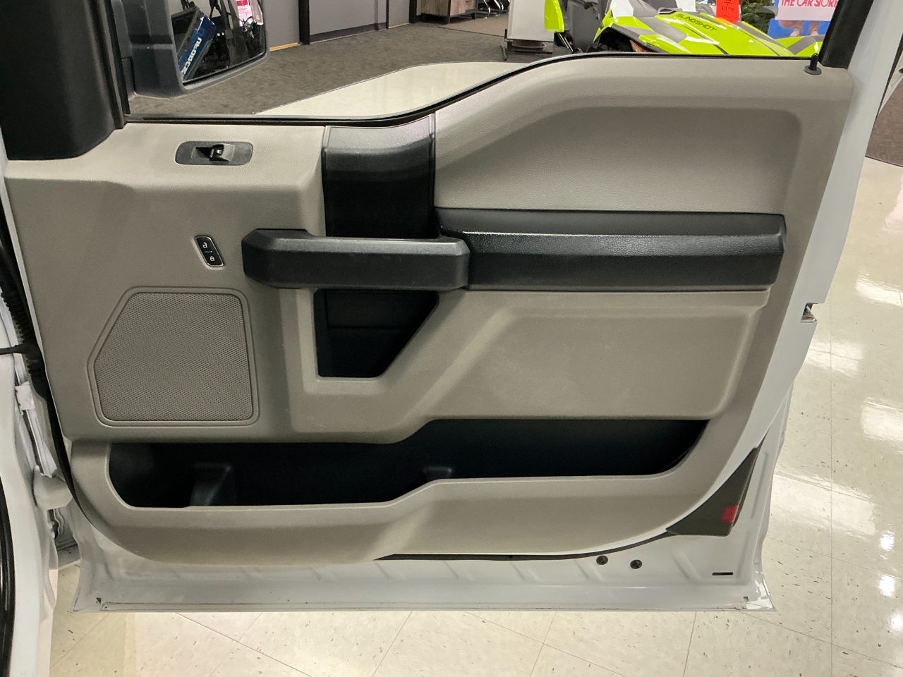 Ford F-150 XL 2WD SuperCab 6.5' Box 2020