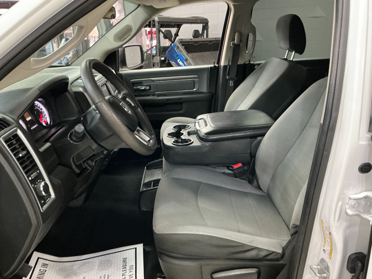 RAM 1500 Classic SLT 4x4 Crew Cab 5'7" Box 2021