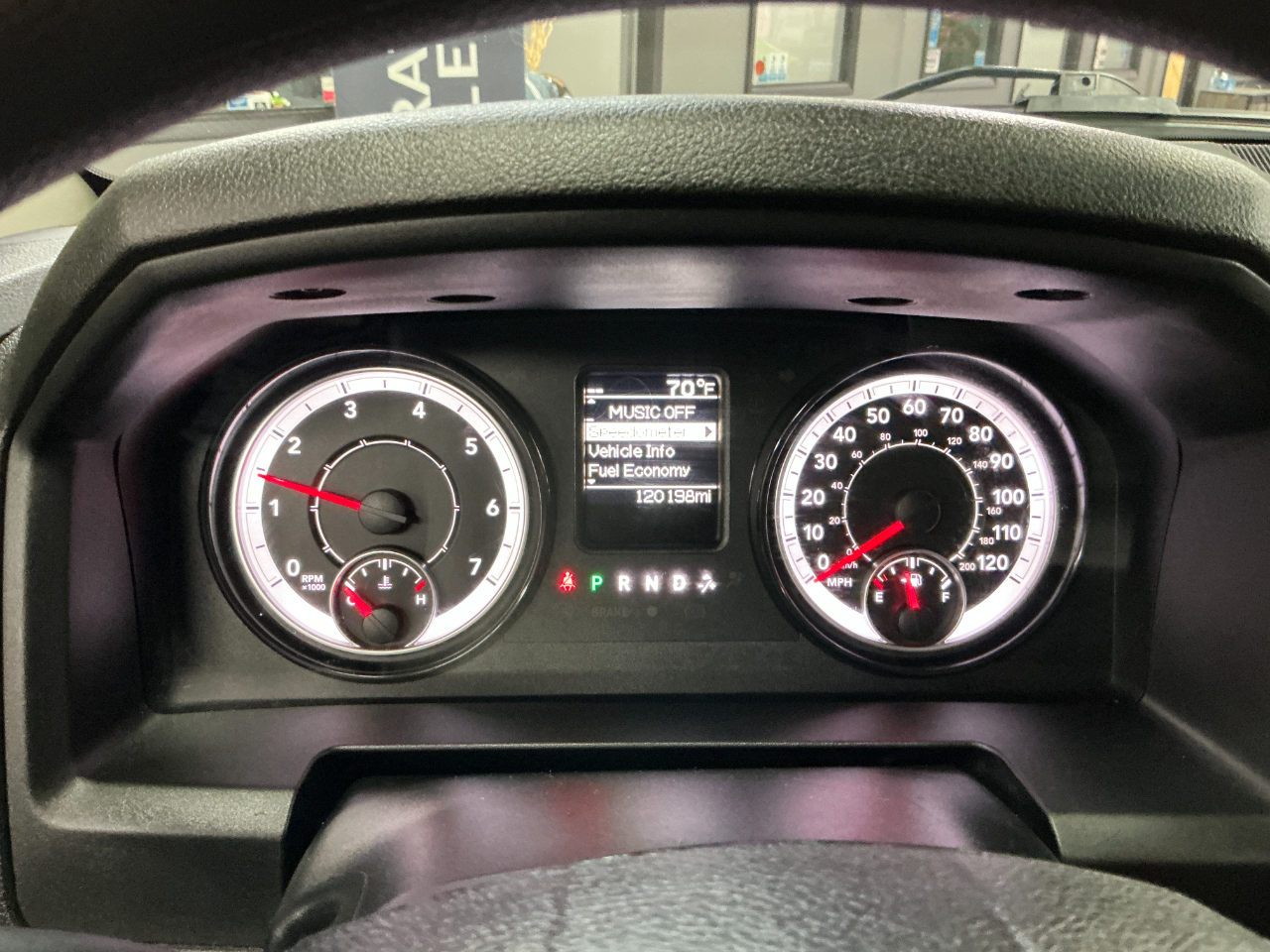 RAM 1500 Classic SLT 4x4 Crew Cab 5'7" Box 2021