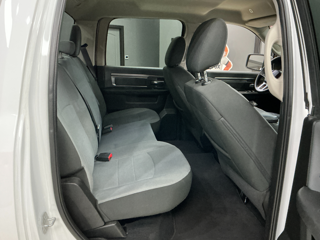 RAM 1500 Classic SLT 4x4 Crew Cab 5'7" Box 2021