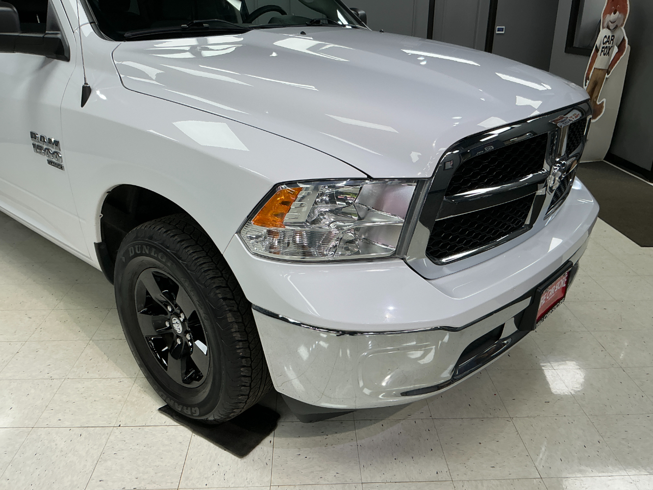 RAM 1500 Classic SLT 4x4 Crew Cab 5'7" Box 2021