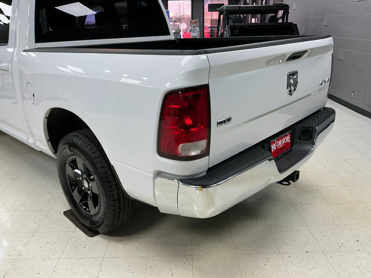 RAM 1500 Classic SLT 4x4 Crew Cab 5'7" Box 2021