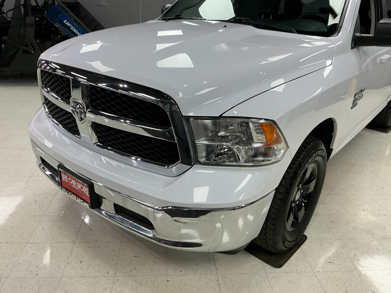 RAM 1500 Classic SLT 4x4 Crew Cab 5'7" Box 2021