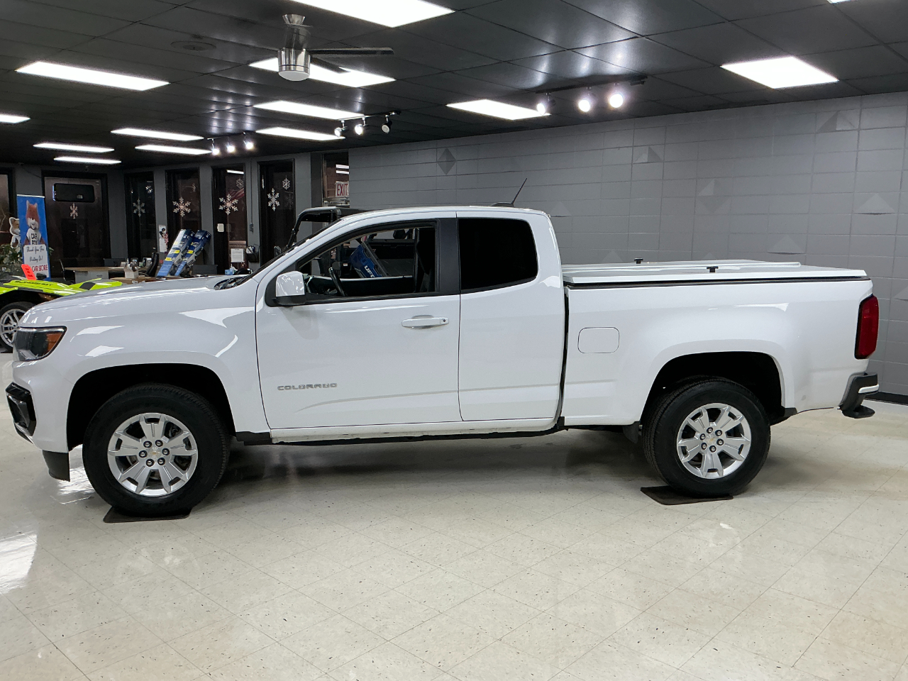 Chevrolet Colorado 2WD Ext Cab 128" LT 2022