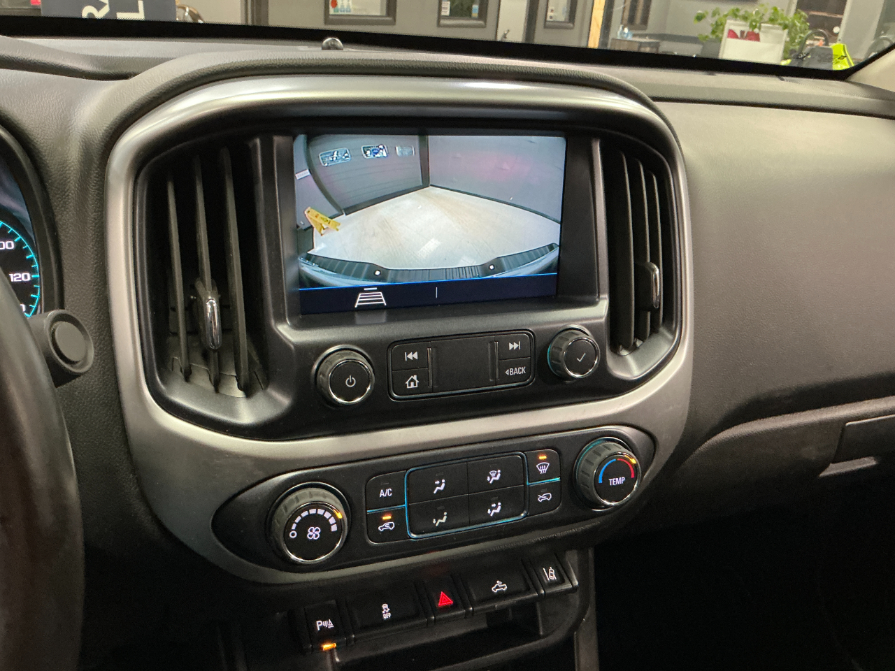 Chevrolet Colorado 2WD Ext Cab 128" LT 2022